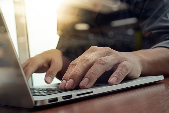ΣΥΡΙΖΑ: Η κυβέρνηση στερεί την ασφαλιστική ικανότητα δεκάδων χιλιάδων μικρομεσαίων